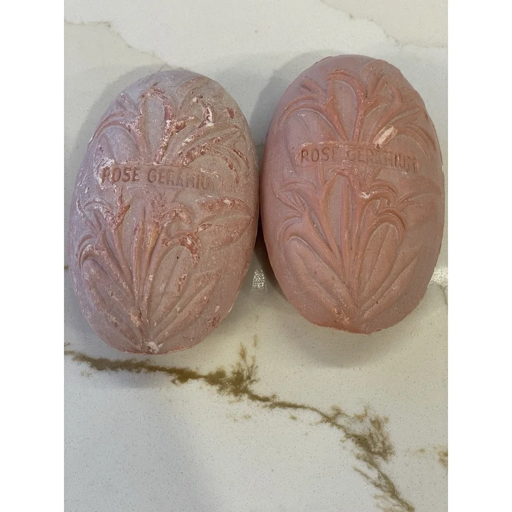 Vintage Fleurs Deluxe Cold Cream Bar Soap Lot of 2 Rose Geranium 2.75 oz Flaroma